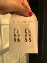 Load image into Gallery viewer, Beaded Mini Arch- Ivory, Green Aventurine