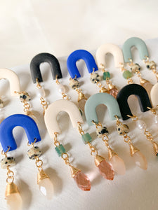 Beaded Mini Arch- Ivory, Green Aventurine