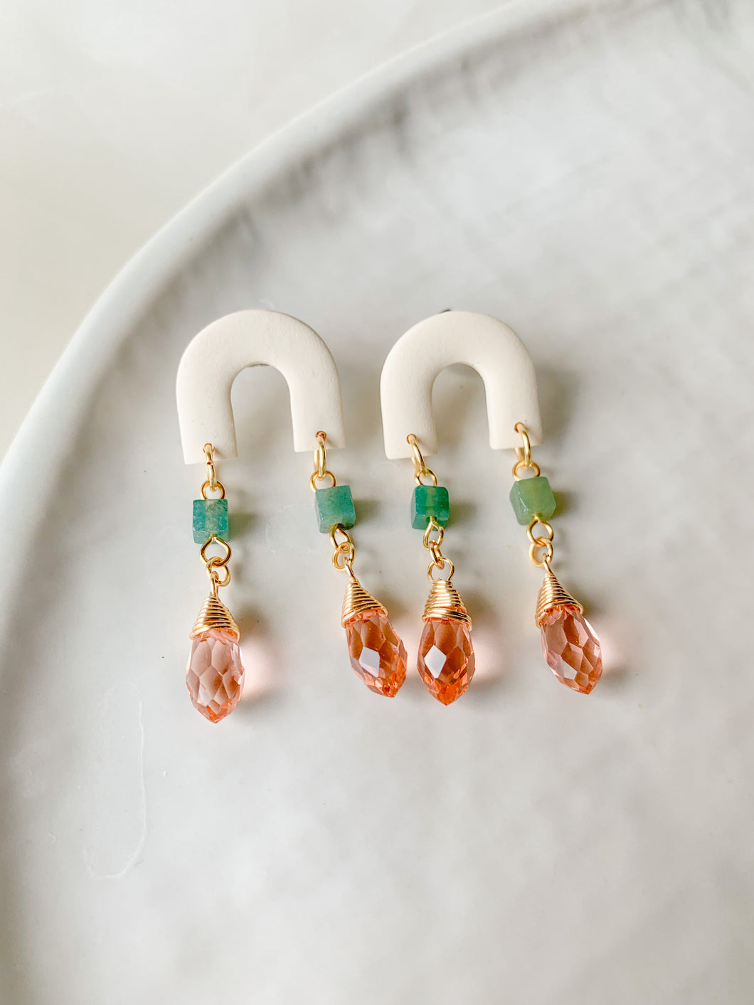 Beaded Mini Arch- Ivory, Green Aventurine