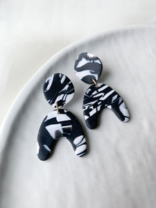 Whoopsy- Black & White Syds