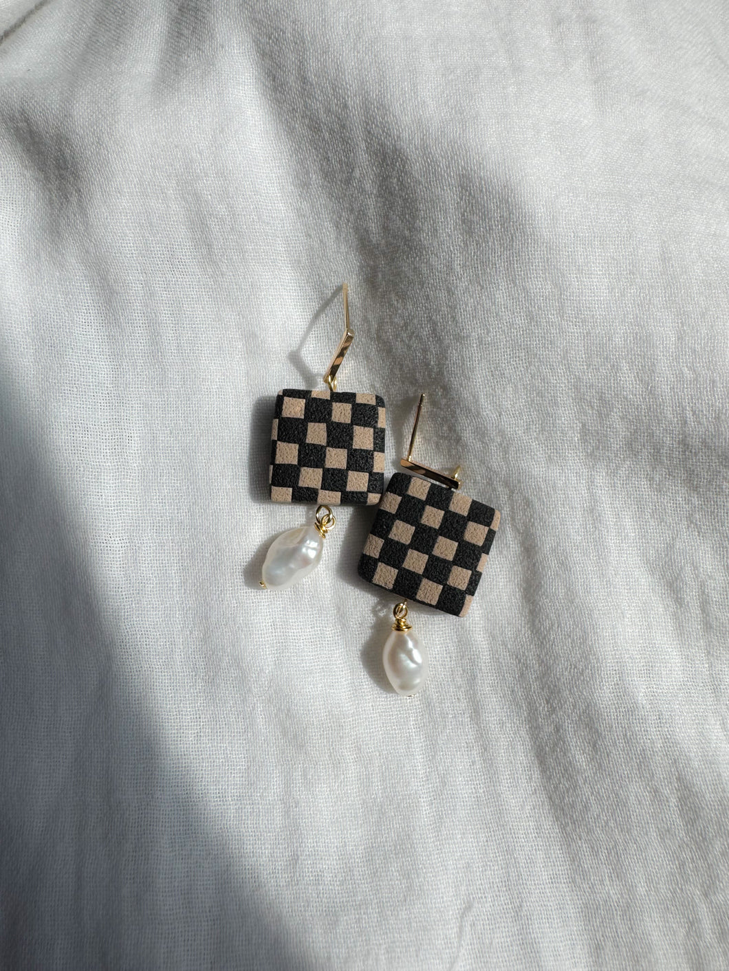 The Mazel- Checkered + pearl