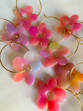Load image into Gallery viewer, Floral Hoop- Pastel Candies
