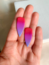 Load image into Gallery viewer, Sunset Daggers 2
