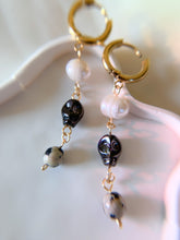 Load image into Gallery viewer, Beaded Dangles- Skull &amp; Pearl
