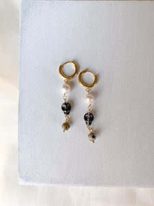 Beaded Dangles- Skull & Pearl